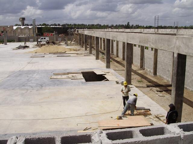assets/img/portfolio/Predio_KM_42/Obra/04-min.jpg